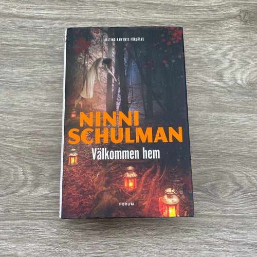 Välkommen hem av Ninni Schulman Inbunden
