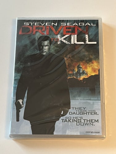 Driven to kill (Steven Seagal & Laura Mennell, 2009). Inplastad DVD