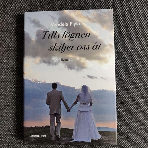 Tills lögnen skiljer oss åt av Flykt, Vendela (inb)