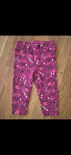 Härliga Sweetie byxor/jeggings, storlek 68 cl