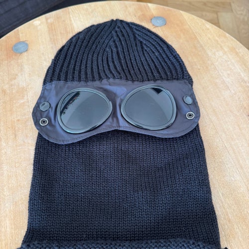 C.P. Company svart balaclava, storlek UNI