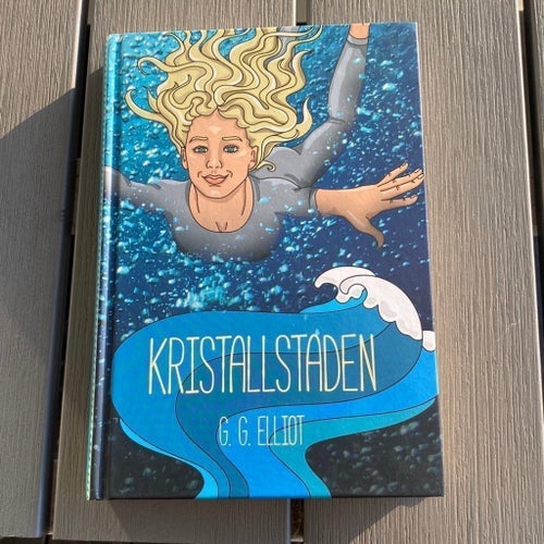 Kristallstaden av G.G. Elliot