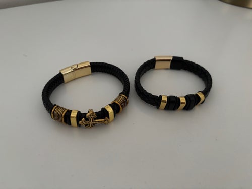 Två stycken Armband i stål unisex