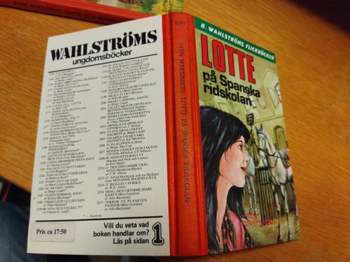 Lotte på Spanska ridskolan - Sven Martinson. bok. Very Fine plus