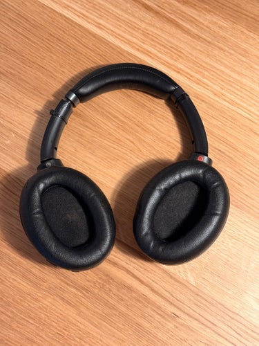 Sony WH-1000XM3 hörlurar
