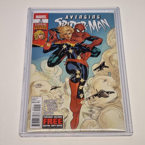 Avenging Spider-Man #9 july starring Captain marvel serie serietidning Marvel
