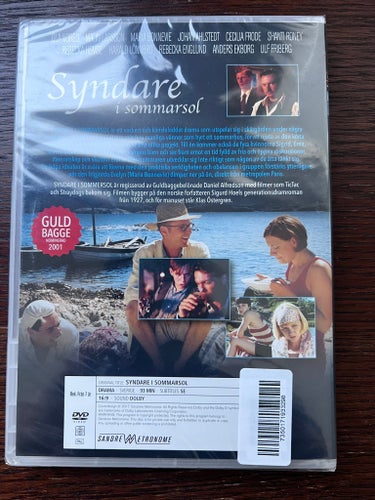 Syndare i sommarsol - Ny Inplastad Svensk Text