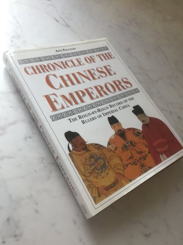 Chronicle of the Chinese Emperors av Ann Paludan, 1998