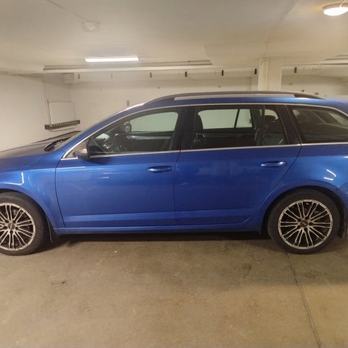 Škoda Octavia Kombi 1.6 TDI Ambition