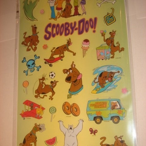 SCOOBY DOO KLISTERMÄRKEN FRÅN TIDNING