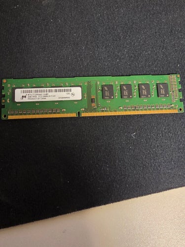 RAM-minne 2GB PC3-10600U