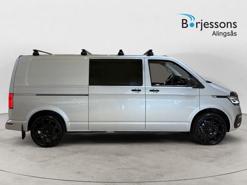 Volkswagen Transporter Kombi T6.1 Lång TDI 4M 204hk SN Inr