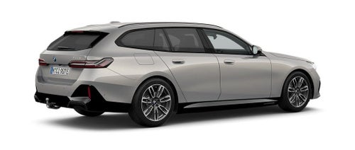 BMW 530e xDrive Touring Fully Charged