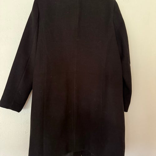 Vero Moda svart kappa, storlek 44