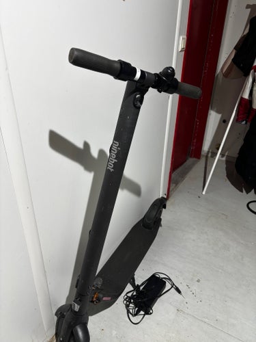 Ninebot ES4/30km