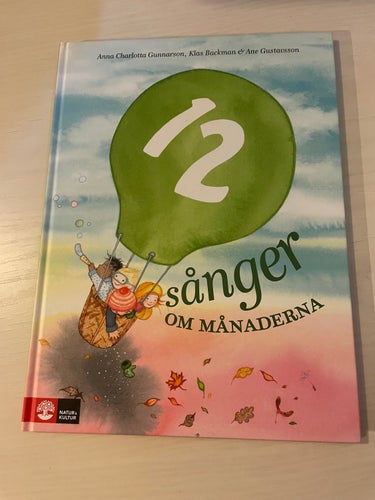 12 sånger om månaderna / Backman, Klas