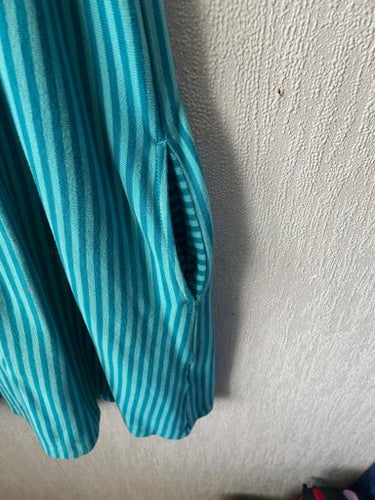 Randig turkos klänning klänning från UNO, storlek ONE SIZE
