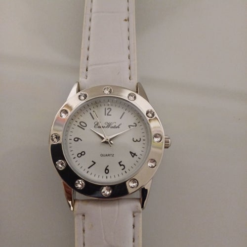 Euro Watch Swarovski Stone Edition Damklocka med vitt läderarmband
