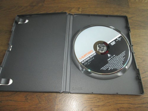 Alfred Hitchcock - 4 - En Studie I Brott DVD