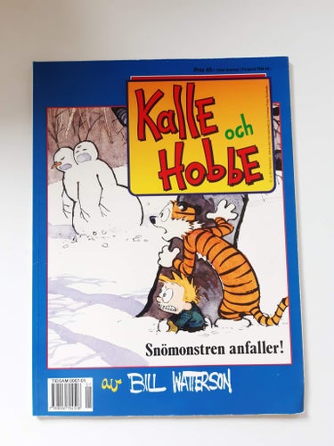 Kalle och Hobbe: Snömonstren anfaller! av Bill Watterson Seriealbum