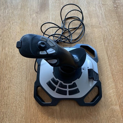 Logitech Extreme 3D Pro Joystick