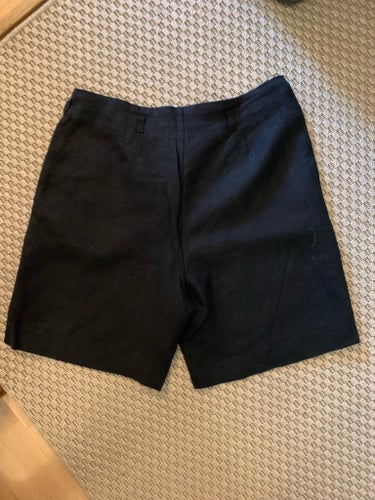 Ölands TRÖJAN svarta Linne shorts, storlek L