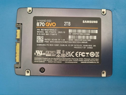 Samsung 870 QVO 2TB 2.5" SSD - 100% Hälsa
