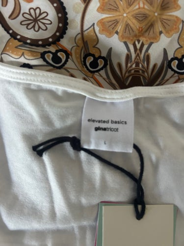 Gina Tricot vit långärmad topp, storlek L