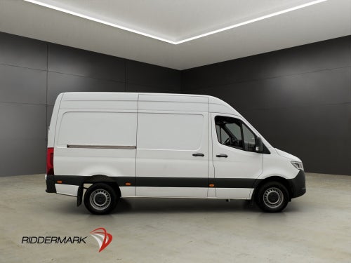 Mercedes-Benz Sprinter 317 L2H2 Värm Drag B-Kam 2xDörr Moms