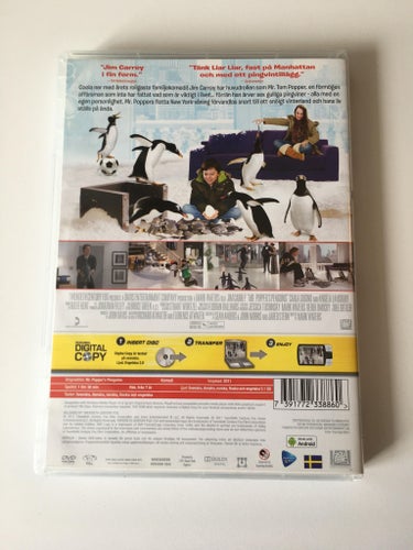 Poppers pingviner (Jim Carrey, 2011) 1st beg. DVD / Svenskt tal.