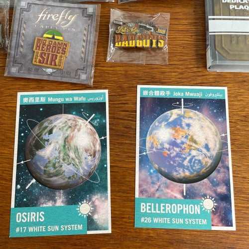 Firefly / Serenity Samlarpaket - Pins, Plakett, Bok m.m. (QMx)