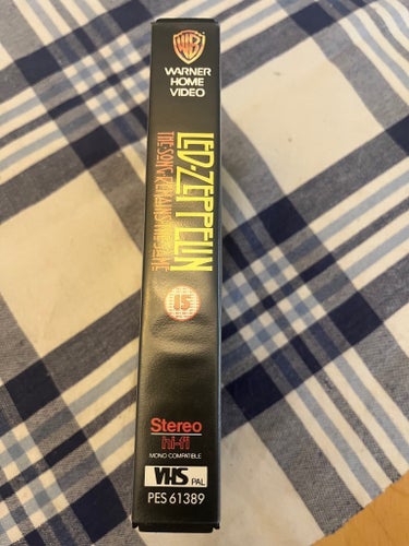 Led Zeppelin - The Song Remains The Same (VHS)