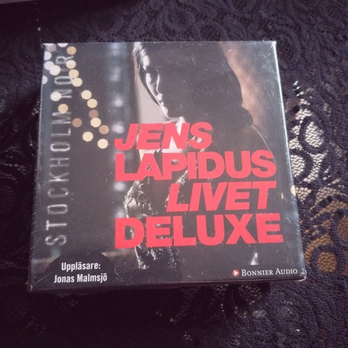 Inplastad - Jens Lapidus - Livet Deluxe (Ljudbok)