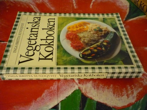 BOK, VEGETARISKA KOKBOKEN, SUNDQVIST, HÄFTAD