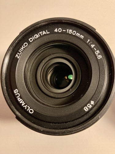 Olympus E-420 systemkamera med två objektiv