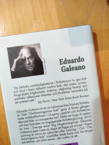 Omfamningarnas bok - Eduardo Galeano. Bok, inbunden. Very Good plus. BM