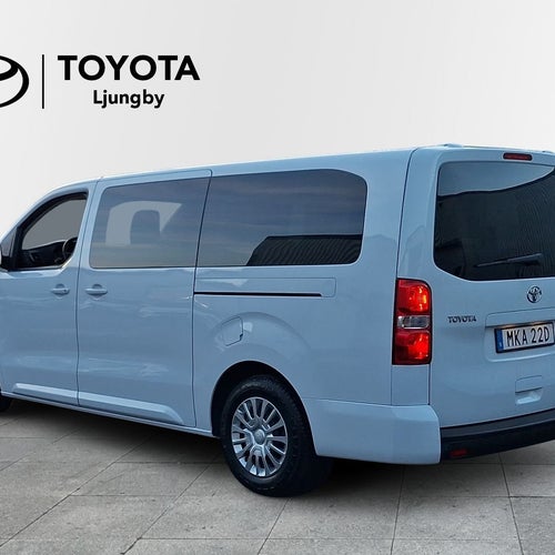 Toyota Proace Verso Shuttle 9 Sits