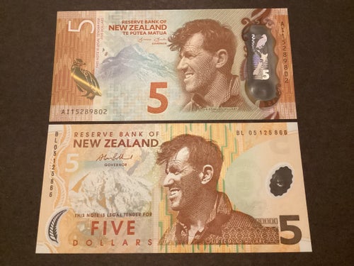 New Zealand • 5 Dollars 1999 & 2015 | Polymer | UNC