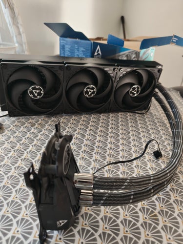 Arctic Liquid Freezer II 360 CPU-kylare