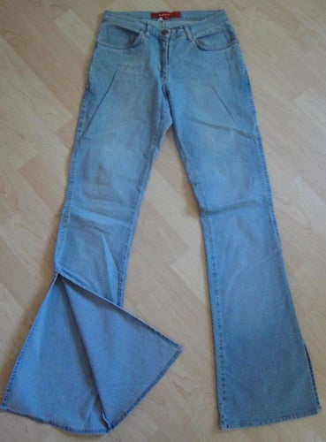Fin jeans boot cut byxa storlek 36 från Only