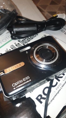Pentax Optio E65