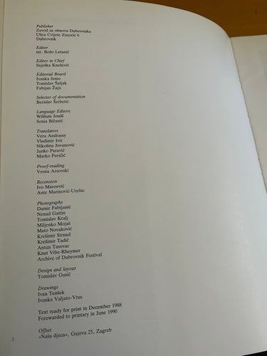 The Restoration of Dubrovnik, 1979-1989, bok, Very Fine plus