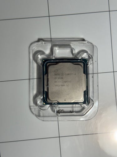Intel Core i3-8100 Processor