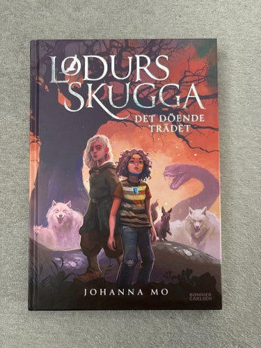 Lodurs skugga - Det döende trädet av Johanna Mo