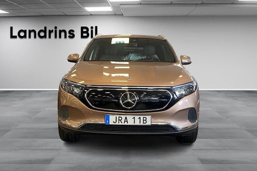 Mercedes-Benz EQA 300 4MATIC / Electric Art Line / Drag