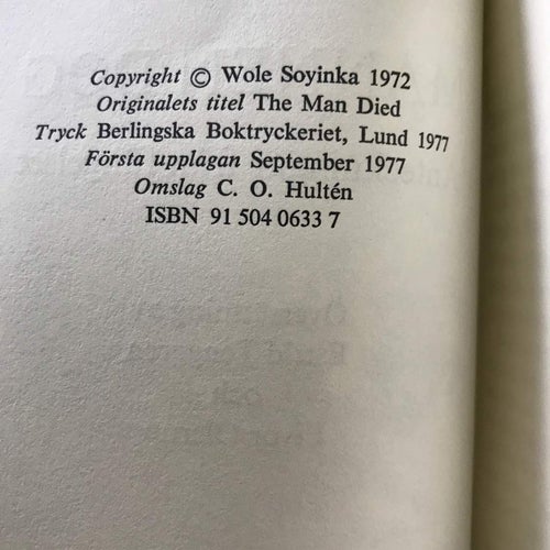 MANNEN DOG Anteckningar från fängelset Wole Soyinka 1977 OU