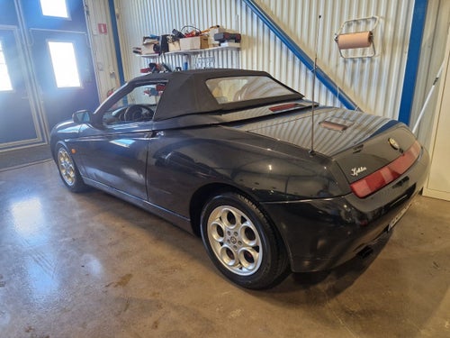 Alfa Romeo Spider 2.0 T.Spark 16V Manuell, 155hk, 2000