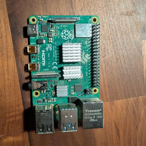 Raspberry Pi 4 Model B