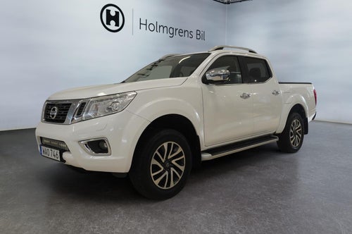 Nissan Navara Dubbelhytt 4WD Tekna Drag Lucka