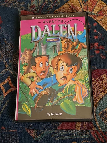 Äventyrs Dalen - Fly För Livet! Svenskt Tal (VHS)